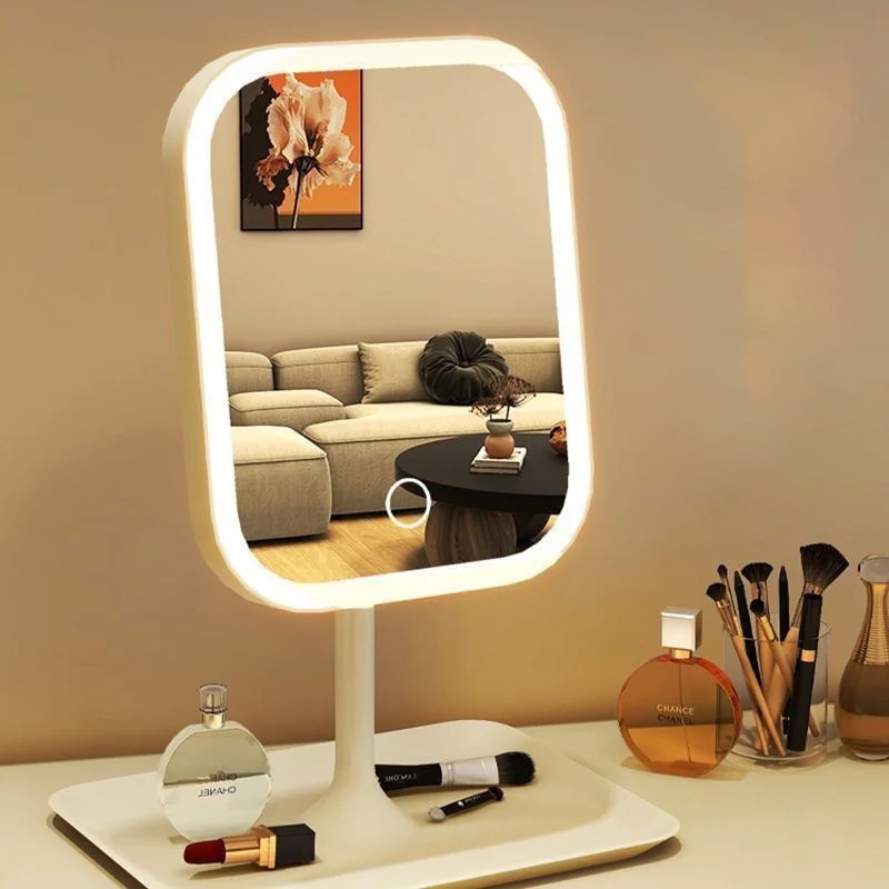 مرآة تجميل حديثة بإضاءة LED لل - مراجعة Desk Setup Lamp وسعره